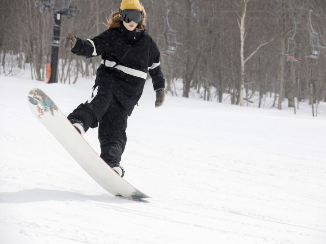 冬限定の娯楽　スキーツアーへ出かけよう